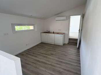 Location Appartement 3 piècesSaint-Saturnin-lès-Avignon