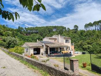 Location Appartement 3 piècesSaint-Sébastien-d'Aigrefeuille