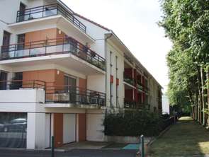 Location Appartement 3 piècesSaint-Sébastien-Sur-Loire Centre