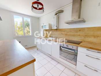 Location Appartement 3 piècesSaint-Sébastien-Sur-Loire Douet