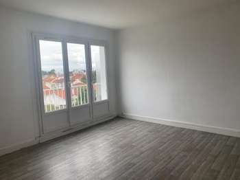 Location Appartement 3 piècesSaint-Sébastien-Sur-Loire Douet