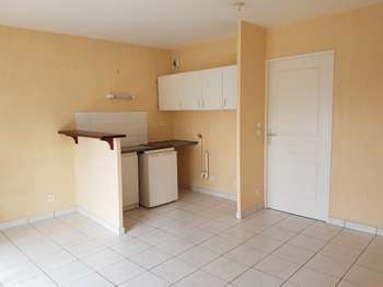 Location Appartement 2 piècesSaint-Sébastien-Sur-Loire Douet