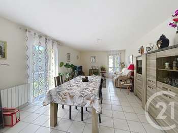 Location Appartement 3 piècesSaint-Sulpice-Des-Landes