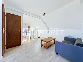 Location Appartement 3 piècesSaint-Varent