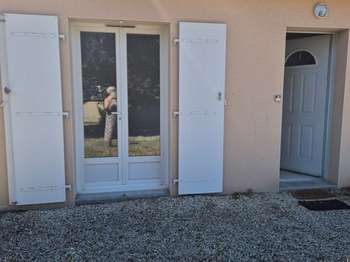 Location Appartement 2 piècesSaint-Yrieix-sur-Charente