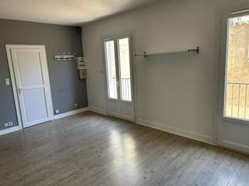 Location Appartement 3 piècesSainte-Foy-la-Grande