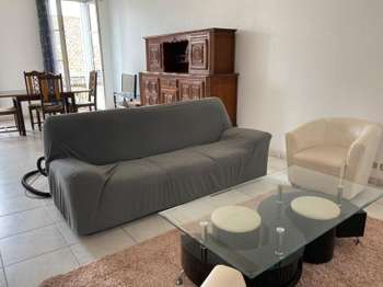 Location Appartement 3 piècesSainte-Foy-la-Grande