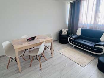 Location Appartement 4 piècesSainte-Foy-lès-Lyon
