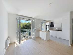 Location Appartement 2 piècesSainte-Luce-sur-Loire