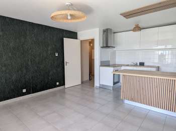 Location Appartement 2 piècesSainte-Luce-sur-Loire