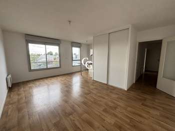 Location Appartement 3 piècesSainte-Luce-sur-Loire