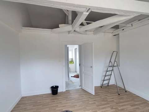 Location appartement 1 pièce Savigné-l'Évêque 72
