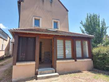 Location Appartement 3 piècesSavigné-l'Évêque
