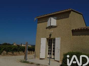 Location appartement 3 pièces Travaillan 84