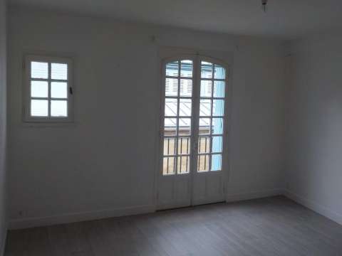 Location appartement 1 pièce Vannes Centre Ville 56