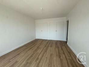 Location Appartement T1Vannes Centre Ville