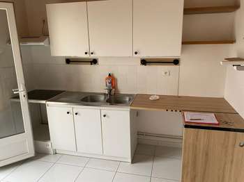Location Appartement 2 piècesVarennes-Jarcy