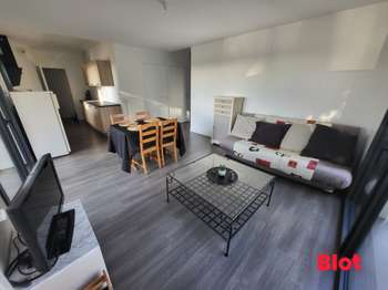 Location Appartement 2 piècesVezin-le-Coquet