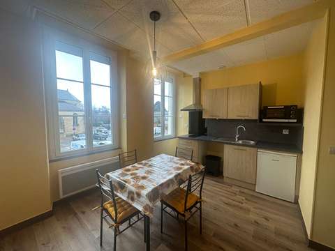 Location appartement 1 pièce Vibraye 72