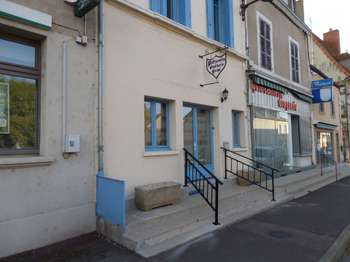 Location appartement 4 pièces Villefranche-d'Allier 03