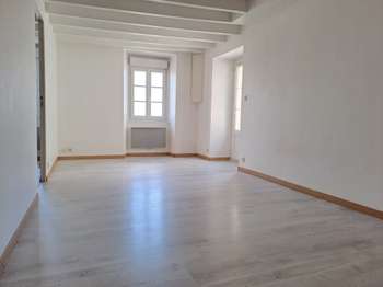 Location Appartement 3 piècesVillemoisan