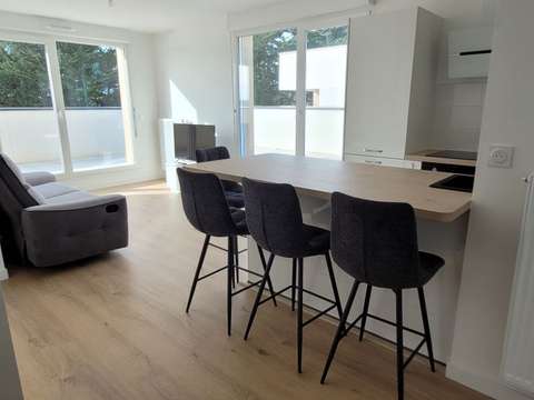 Location appartement 3 pièces Villenave-d'Ornon 33