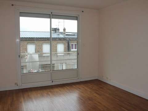 Location appartement 3 pièces Vire 14