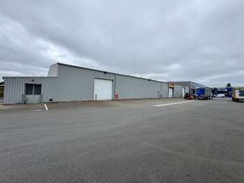 Bureaux et commerces Agneaux 50