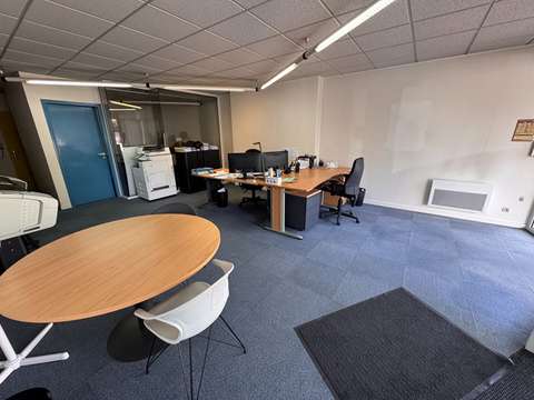 Bureaux et commerces 3 pièces