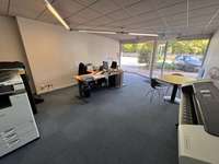 Bureaux et commerces 3 pièces