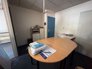 Bureaux et commerces 3 pièces