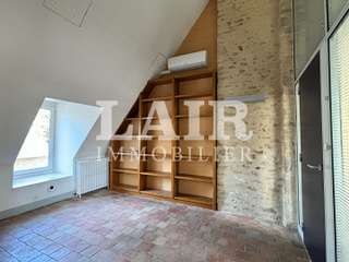 Bureaux et commerces 8 pièces