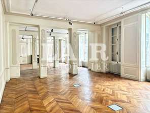 Location Bureaux et commerces 115 m&sup2;Alençon