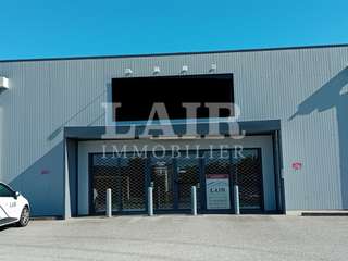 Bureaux et commerces 4 pièces