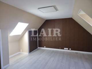 Bureaux et commerces 9 pièces