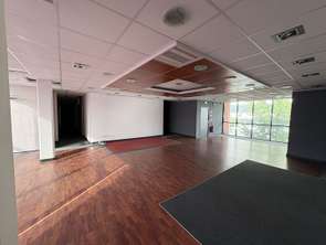 Location Bureaux et commerces 1015 m&sup2;Angers