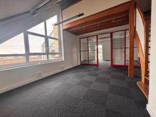 Bureaux et commerces 2 pièces