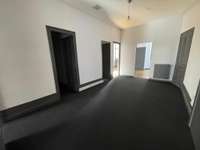 Bureaux et commerces 5 pièces