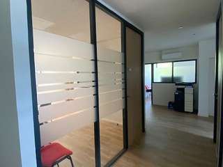 Bureaux et commerces 2 pièces