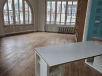 Bureaux et commerces 4 pièces Bureaux et commerces 4 pièces