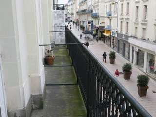 Bureaux et commerces 6 pièces