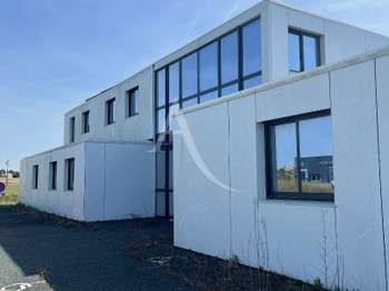 Location Bureaux et commerces 130 m&sup2;Angles