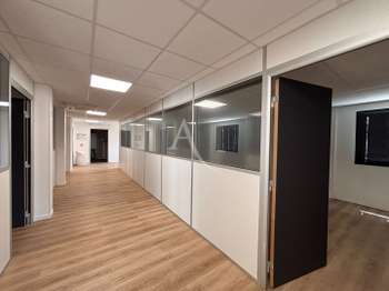 Bureaux et commerces Bureaux et commerces