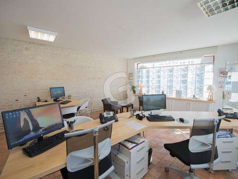 Bureaux et commerces 3 pièces