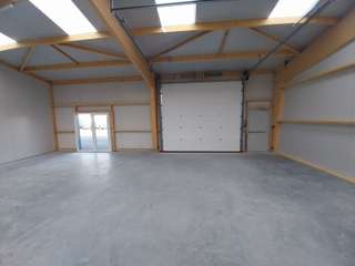 Bureaux et commerces 2 pièces