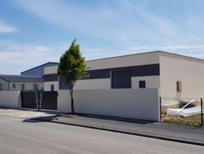 Location Bureaux et commerces 200 m&sup2;Argences
