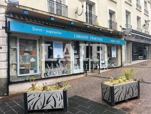 Location Bureaux et commerces 100 m&sup2;Argentan