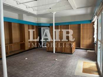 Bureaux et commerces 4 pièces
