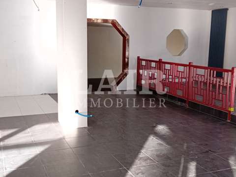 Bureaux et commerces 2 pièces