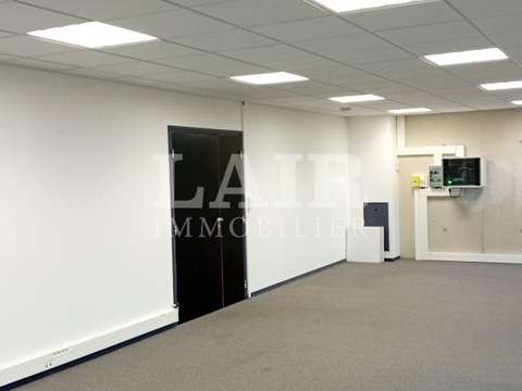 Bureaux et commerces 2 pièces